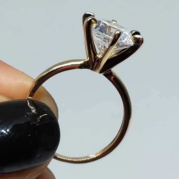 14kt Solid Yellow Gold 3Ct Ring - Picture 3 of 5